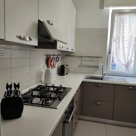 Daire Da Rosa Finale Ligure